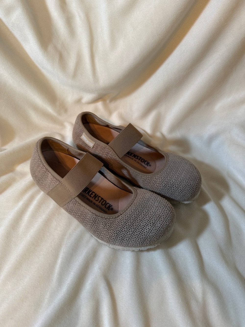 Birkenstock Sand Tess Embossed Leather Ballet Mary Jane 7 / 38 Wide Flats